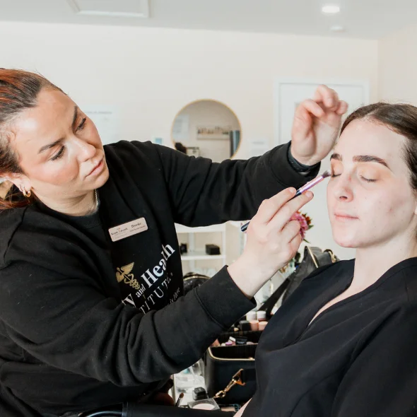 makeup course tampa