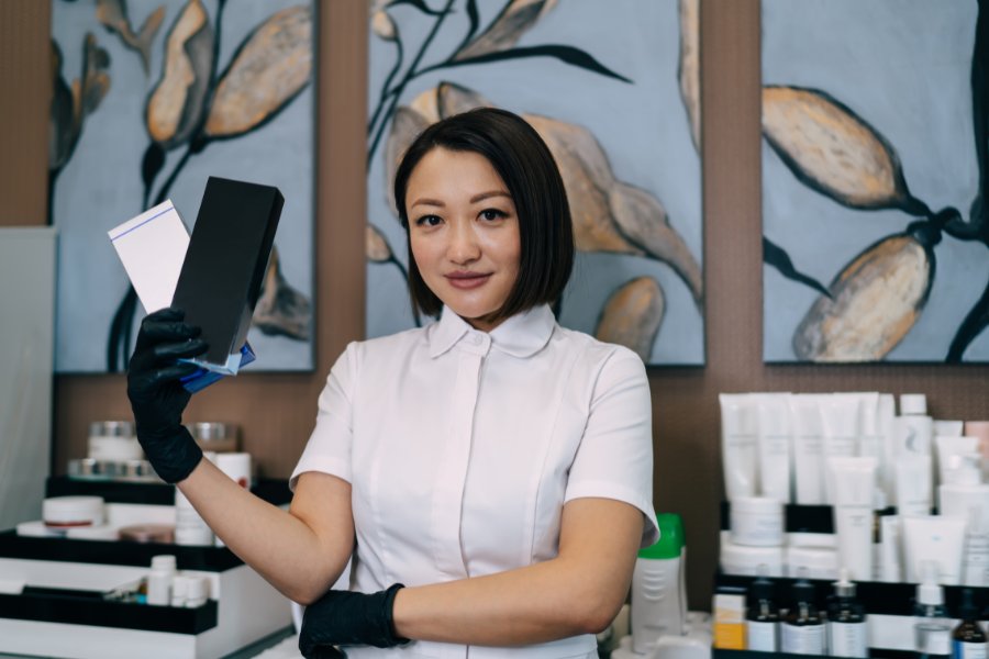 how to be a solo aesthetician