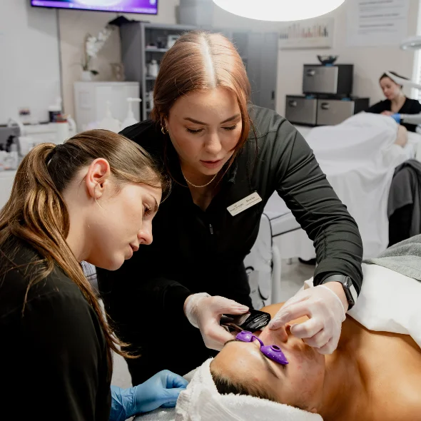 programas belleza licenciados mejor calificados sarasota